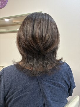 ノムラ理美容室 気に入っている形は変えずに、全体的に整えるカット