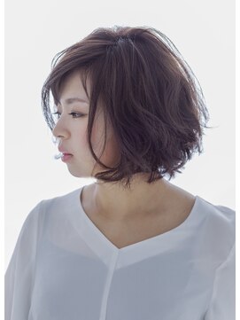 トゥー フェイス(TWO FACE) ルーズウェーブボブ