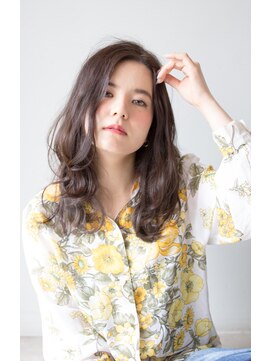 アリン(allin) ハイライトグレージュ×セミロング