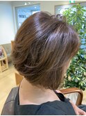 レイヤーを入れた前下りボブ