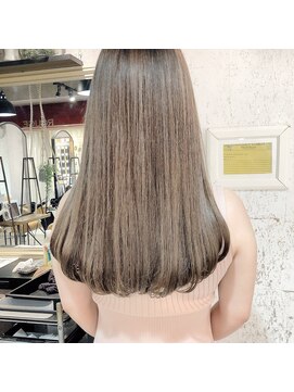 ロンド ルージュ 銀座店(Lond rouge) 赤みがなくなるひみつ色