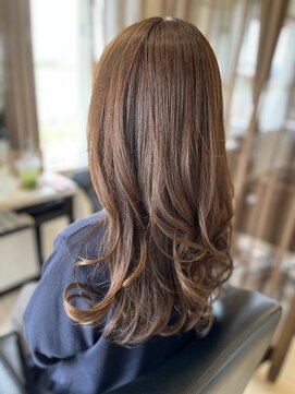 コア フィール ア デイ(COIFFURE A DAY) 【M3D ロング】当店人気メニューM3Dトリートメント