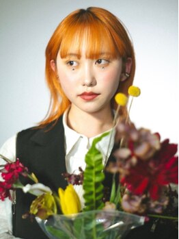 スイ(SUiii)の写真/【ツヤ。発色。続く…＊】鮮やかカラーもイメージ通り。色が抜けた後もキレイなダブルカラー。