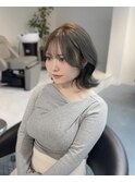 【韓国風】20代、30代◎ミディアムくびれヘアオリーブグレー