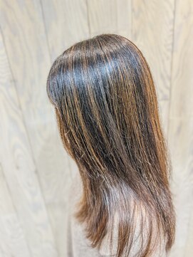 ヘアートゥリース 武蔵小杉店(hair trees) ハイライト×インナーカラー