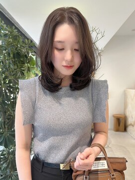 エム(M) ブリーチなし/グレージュ/ミディアム/レイヤー