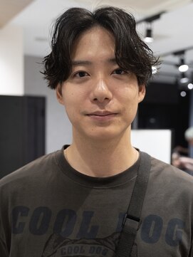 スミス 秋葉原(Smith) MEN’S HAIRブルーブラックシャドウパーマ