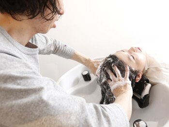 イト(ito)の写真/ヘッドスパのメニューを豊富にご用意☆寛げる空間で心も癒されるサロンタイムをito【イト】でご提供♪