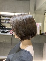 クロワ(croix)&nbsp;外国人風ボブ× オリーブグレージュ