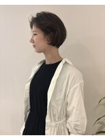 ハレケメリディッシュ(HAREKE meridish)&nbsp;30代クセを生かしたショートボブスタイル