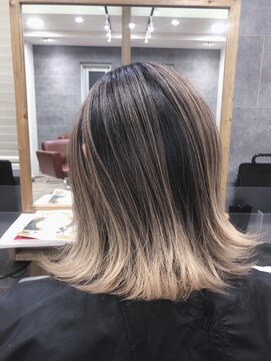 ジゼル(gisele) バックコーム×エアータッチ