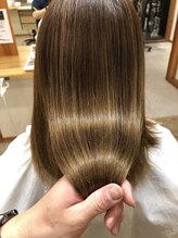 髪質改善ストレート