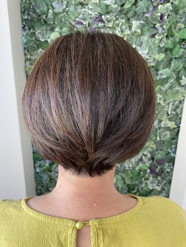 ネイロ(NEIRO) 襟足スッキリ・ショートボブ