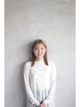 スリー(three.) 和田 あおい