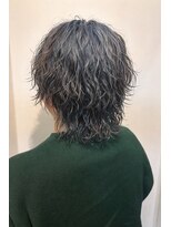 ペスカケイクリエイティブ(PESCA K-CREATIVE)&nbsp;イメチェン抜け感パーマ × ミディアムウルフレイヤー