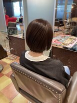 シャンプーボーイ 佐賀(SHAMPOO BOY)&nbsp;上品白髪ぼかしショートボブ