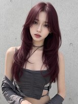 ユーフォリア 新宿通り(Euphoria)&nbsp;くびれロングレイヤーハッシュカット韓国ヘアワインレッド