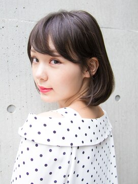 ルティア 池袋(Lutia) 耳かけ清楚系ナチュラルボブ