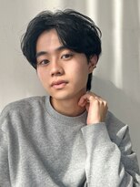 シスタ(SISTA)&nbsp;【SiSTA】田中黒髪束感前下がりセンターパートニュアンスパーマ