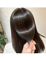 ル コワン ククー(Le coin coucou) 酸性ストレート