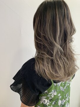 ライフ 四条畷店(Lyfe) バレイヤージュロング_ショコラアッシュヘルシー_306