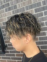 アールモンドヘア新世界 【北見】＃メンズスタイル＃ツイスパ＃ハイライト