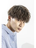 イーラ(era)&nbsp;ツイストスパイラルパーマ刈り上げマッシュショートツーブロック