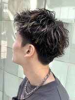 ラヴィズムバイフィフス(LUVISM by fifth)&nbsp;ツイストスパイラルパーマツイストパーマ刈り上げ万代新潟駅