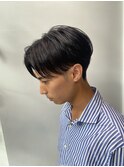 メンズ韓国風センターパート刈り上げマッシュ