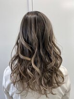 シエスタ バイ アンブルリュクス(siesta by amble luxe)&nbsp;ハイライトグラデーション