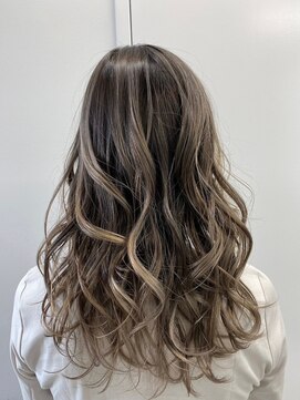 シエスタ バイ アンブルリュクス(siesta by amble luxe) ハイライトグラデーション