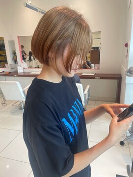 バサ 江古田店(BASSA) ワンブリーチベージュ【8/18Arakawa】