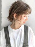 イヤリングカラー　ボブ　大人かわいい　フェザーバング
