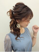 リル(LILU)&nbsp;ハーフアップアレンジ