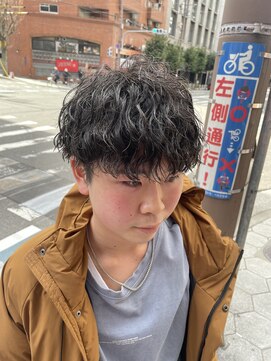 クオンヒール(QUON HEAL) 刈り上げツイストスパイラルマッシュr