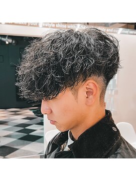 ルースト 渋谷店(ROOST) [ストリートヘア]スペインカール