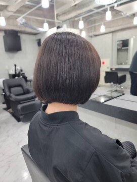 エンディアリング 東銀座(Endearing) レイヤーカット/イメチェン/ホワイトブロンド/シャドウレイヤー