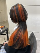 シーン(seen) 【オレンジ×クラゲウルフ】ロングウルフレイヤーカット派手髪