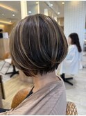 白髪ぼかし×ショート