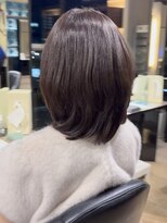 ミスエッセンス(MISS ESSENCE)&nbsp;楕円形シルエットの大人ミディアムレイヤー/ミスエッセンス竹下