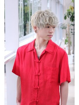 ミスエッセンス(MISS ESSENCE) ホワイトベージュの柔らかマッシュ/ミスエッセンス竹下