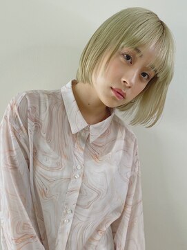 ピズム(PISM) ペールグリーン/顔まわりカット