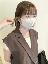 マイル 渋谷(mile)&nbsp;切りっぱなしボブ×柔らかベージュ