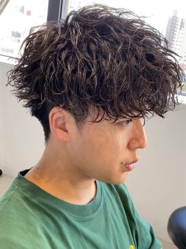 ザ サードヘアー 柏(THE 3rd HAIR) 波巻き　ツーブロック　刈り上げマッシュ