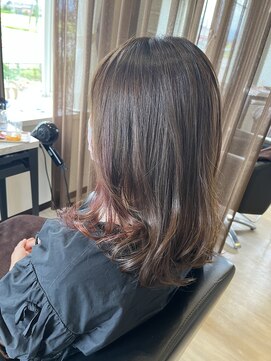 コアフィールフィス(COIFFURE fils) 《見附　今町》M3D インナーピンク　大人巻き髪