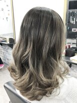 イデアル 夙川店(IDEAL) ベージュ×バレイヤージュ