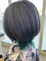 フレンズ 平岡店(friend's)&nbsp;【札幌 清田 デザインカラー シルバー グリーン】藤谷依奈