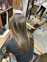 ラフ(LAFF) #ショコラアッシュ#ヘルシースタイル#ふんわりカール