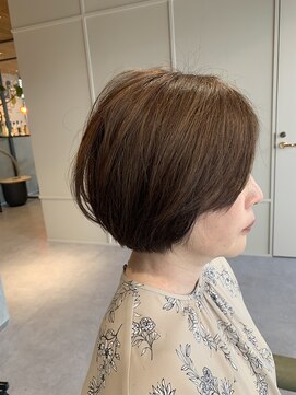 ラソ プエルト(LAZO puerto) まるみショートボブ