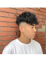 ランディ(RANDY)&nbsp;メンズ　スキンフェード　パーマ【RANDY】